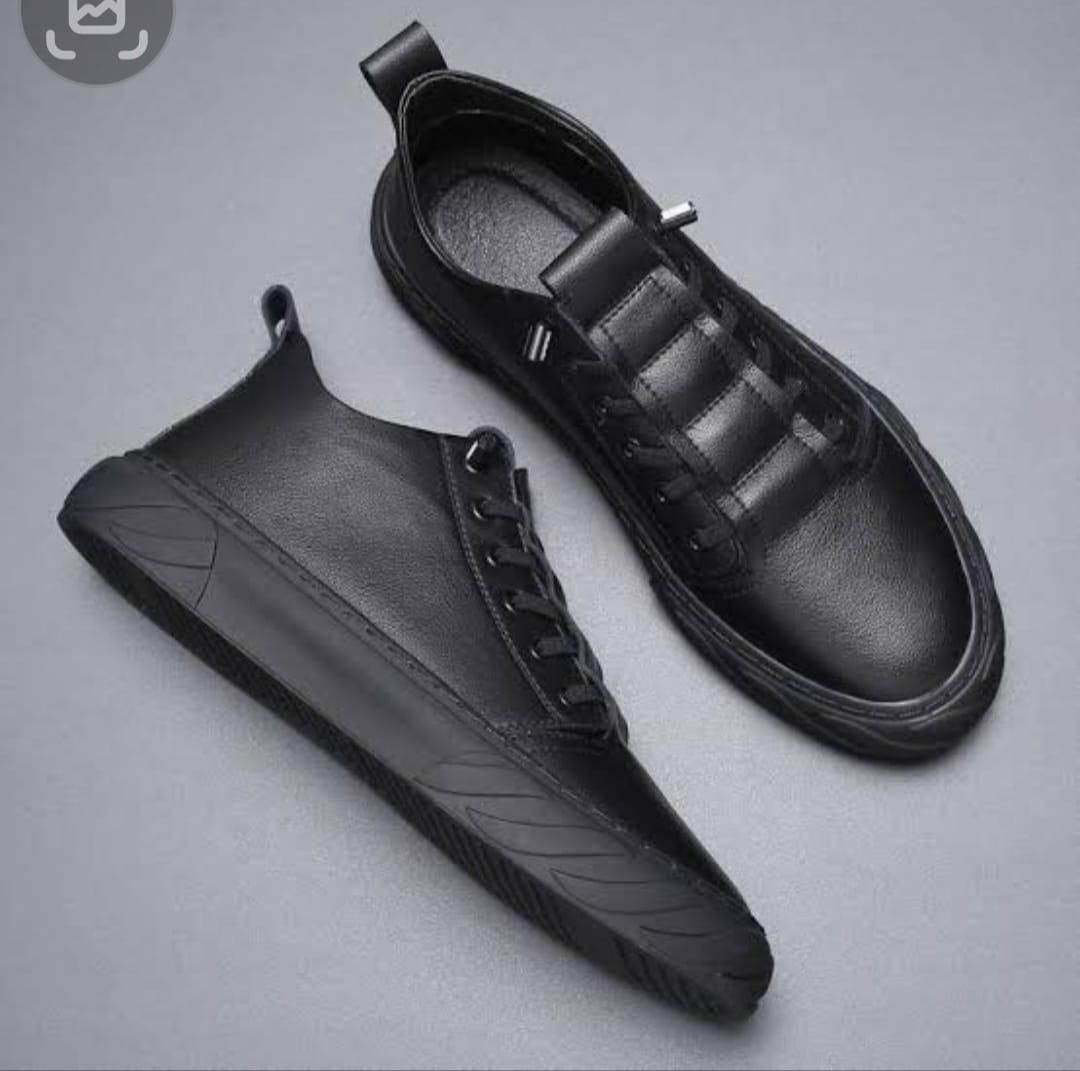 Trendy Mens Dailywear Casual Shoes